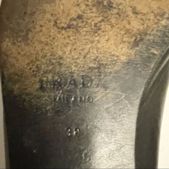 Prada Black Leather Flats/ ballet loafers - Picture 3 of 6